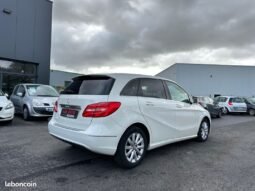 Mercedes classe B 1.8 cdi 110 ch 1ère main boite auto complet