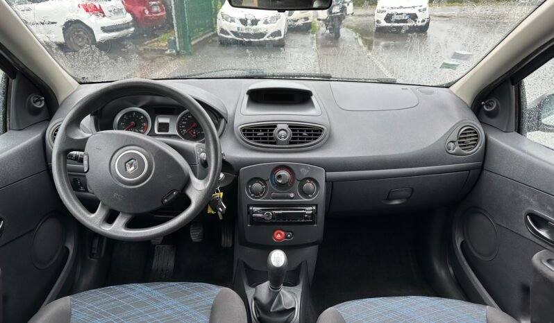 Renault clio estate 1.5 dci 68 ch complet