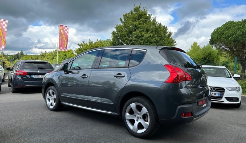 Peugeot 3008 1.6 e-hdi 114 ch complet