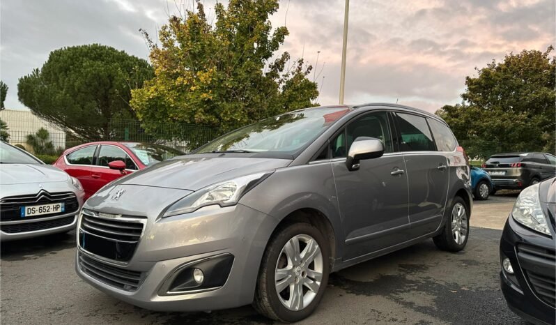 Peugeot 5008 1.6 hdi 115 ch 7 places complet