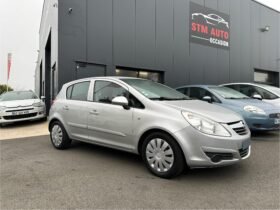 Opel corsa 1.2 ess 80 ch