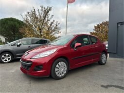 Peugeot 207 1.6 hdi 90 ch complet