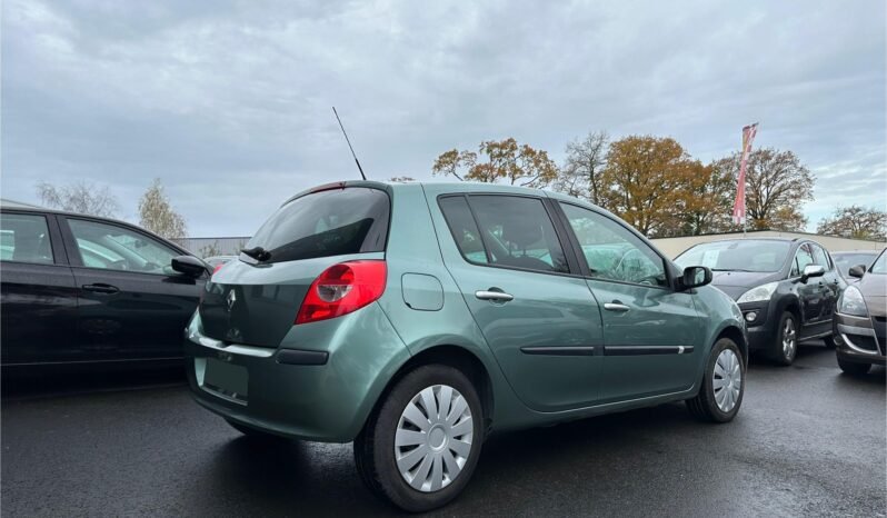 Renault clio 3 1.6 ess 110 ch boite auto complet