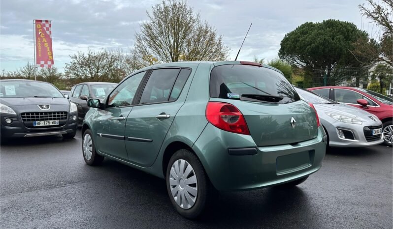 Renault clio 3 1.6 ess 110 ch boite auto complet