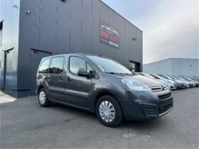 Citroen berlingo 1.6 bluehdi 100 ch boite auto 1ère main