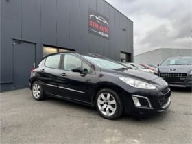 Peugeot 308 1.6 hdi 112 ch boite auto