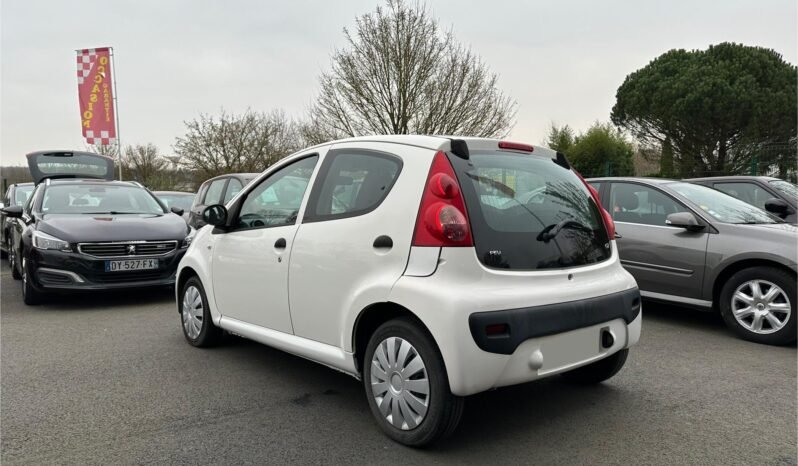 Peugeot 107 1.0 ess 68 ch complet