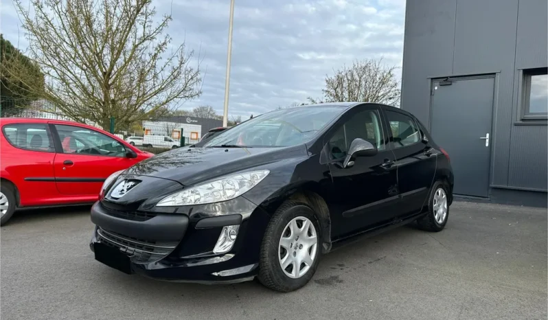 Peugeot 308 1.6 hdi 92 ch 1ère main complet